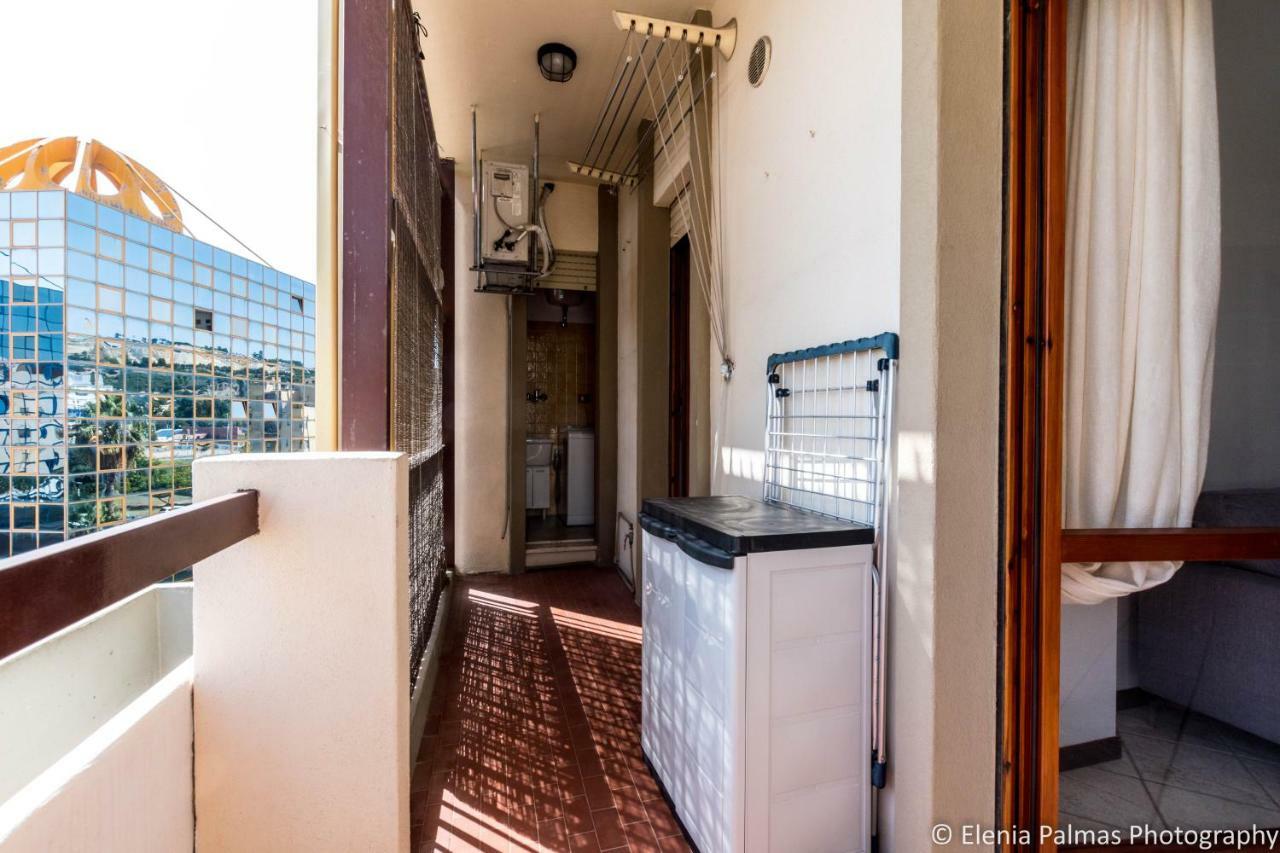 Giusy Monreale Apartment Cagliari Exteriör bild